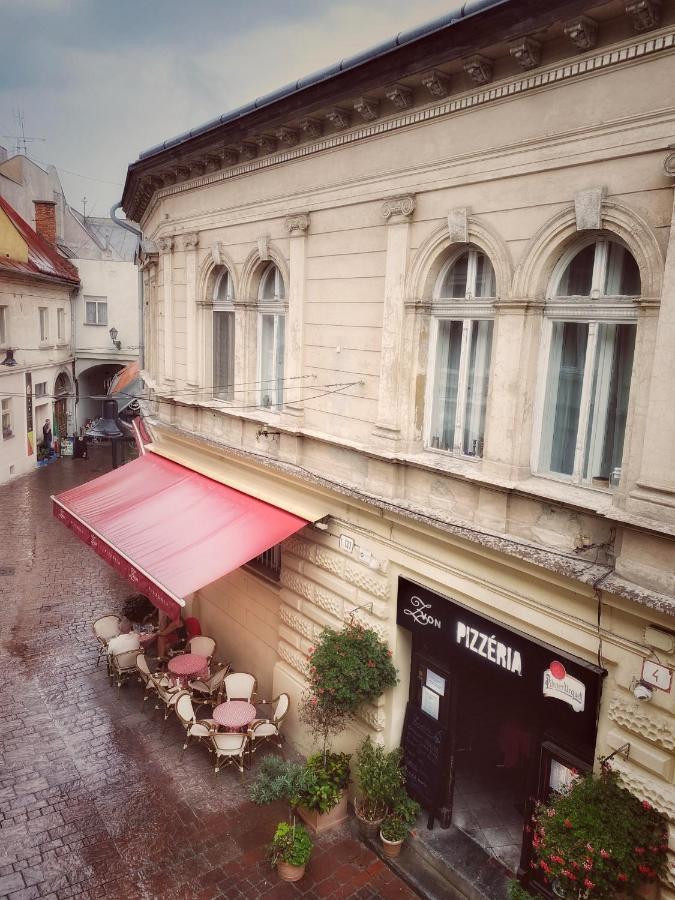 Apartmán Jedinečný byt v historickom centre Košíc Košice Exteriér fotografie